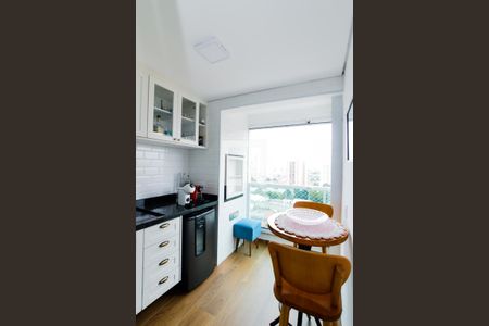 Varanda da Sala de apartamento para alugar com 2 quartos, 53m² em Vila Augusta, Guarulhos