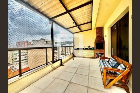 Apartamento à venda com 4 quartos, 194m² em Icaraí, Niterói