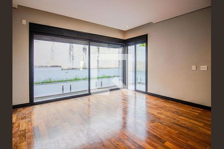 Casa à venda com 4 quartos, 368m² em Alphaville, Santana de Parnaíba