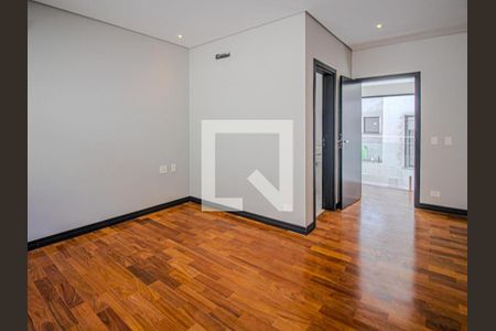 Casa à venda com 4 quartos, 368m² em Alphaville, Santana de Parnaíba