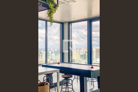 Apartamento à venda com 2 quartos, 68m² em Paraíso, São Paulo