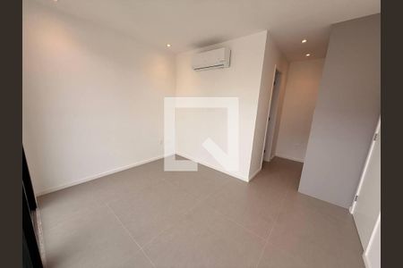 Casa à venda com 5 quartos, 800m² em Barra da Tijuca, Rio de Janeiro