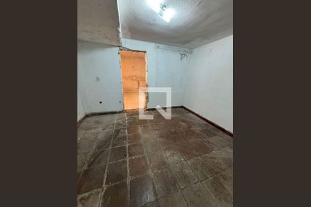 Casa à venda com 3 quartos, 111m² em Vila Camilópolis, Santo André