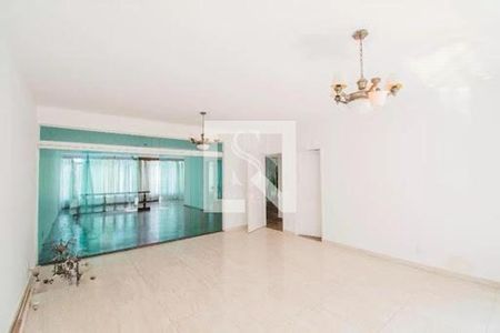 Casa para alugar com 3 quartos, 600m² em Jardim da Gloria, São Paulo