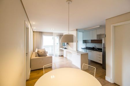 Sala  de kitnet/studio para alugar com 1 quarto, 52m² em Alphaville Industrial, Barueri