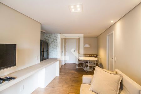 Sala  de kitnet/studio para alugar com 1 quarto, 52m² em Alphaville Industrial, Barueri