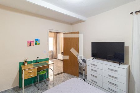 Quarto 1 - Casa 1 de casa à venda com 5 quartos, 385m² em Remédios, Osasco