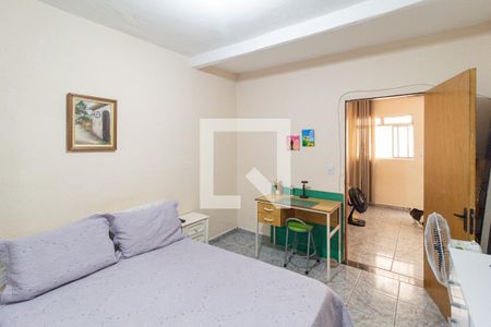 Quarto 1 - Casa 1 de casa à venda com 5 quartos, 385m² em Remédios, Osasco