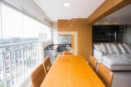 Apartamento à venda com 2 quartos, 84m² em Santo Amaro, São Paulo