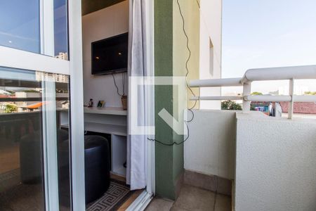 Varanda de apartamento para alugar com 2 quartos, 58m² em Jardim Tupanci, Barueri