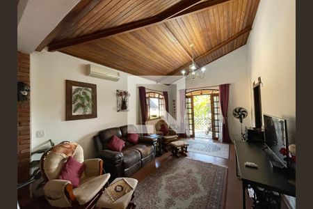 Sala de casa de condomínio para alugar com 5 quartos, 600m² em Horizontal Park, Cotia