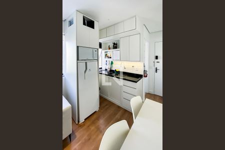 Sala / Cozinha de apartamento à venda com 1 quarto, 28m² em Consolação, São Paulo