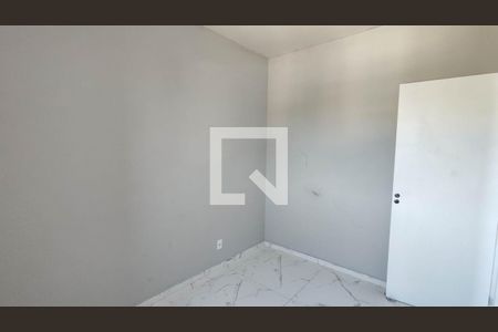 Quarto 2 de apartamento para alugar com 2 quartos, 48m² em Jardim Rodrigues Alves, Ferraz de Vasconcelos