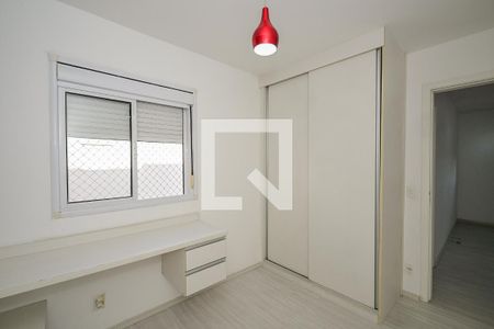 Quarto de apartamento para alugar com 2 quartos, 74m² em Jardim Wanda, Taboão da Serra
