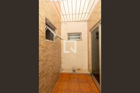 Casa à venda com 4 quartos, 300m² em Jardim Nossa Senhora do Carmo, São Paulo