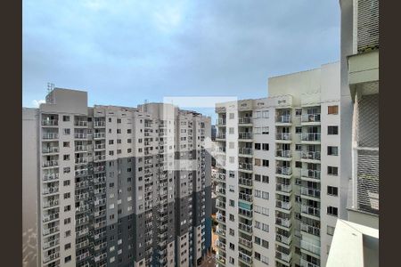 Vista da Sala de apartamento para alugar com 2 quartos, 43m² em Santo Cristo, Rio de Janeiro