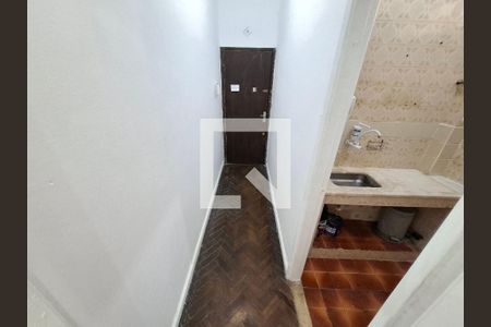 Corredor  de apartamento para alugar com 1 quarto, 60m² em Lapa, Rio de Janeiro