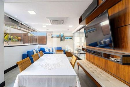 Casa à venda com 4 quartos, 420m² em Cidade Tamboré, Santana de Parnaíba
