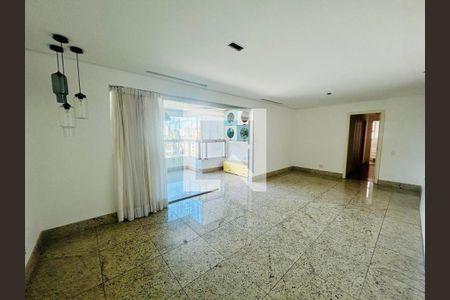 Apartamento para alugar com 4 quartos, 140m² em Buritis, Belo Horizonte