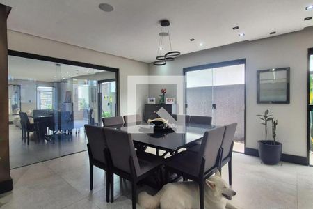 Casa à venda com 4 quartos, 320m² em Recreio dos Bandeirantes, Rio de Janeiro