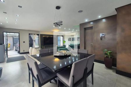 Casa à venda com 4 quartos, 320m² em Recreio dos Bandeirantes, Rio de Janeiro