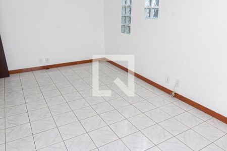 Sala de casa para alugar com 1 quarto, 71m² em Campo Grande, Rio de Janeiro