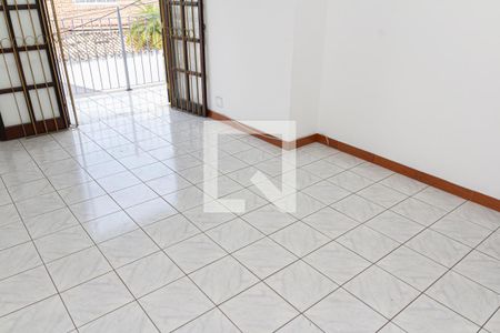 Sala de casa para alugar com 1 quarto, 71m² em Campo Grande, Rio de Janeiro