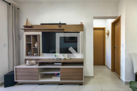 Sala de apartamento para alugar com 2 quartos, 71m² em Vila Tupi, Praia Grande