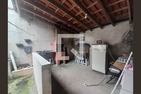 Casa à venda com 3 quartos, 1100m² em Jardim Santa Tereza, São Paulo
