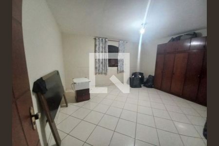 Casa à venda com 3 quartos, 1100m² em Jardim Santa Tereza, São Paulo