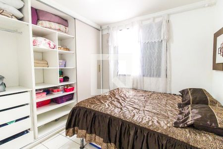 Quarto 1 de apartamento para alugar com 2 quartos, 42m² em Itaim Paulista, São Paulo