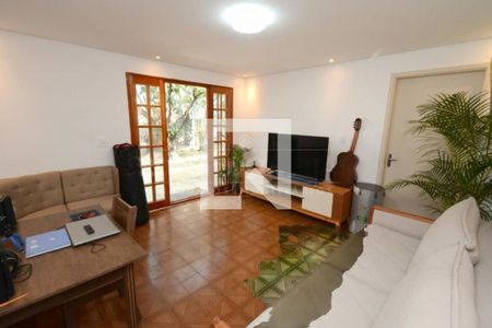 Casa à venda com 3 quartos, 92m² em Jardim Santa Francisca Cabrini, São Paulo