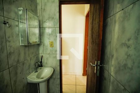 Banheiro de casa de condomínio para alugar com 1 quarto, 32m² em São José do Rio Preto, Praia Grande