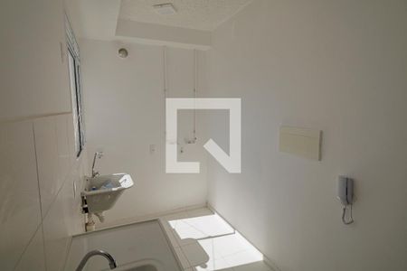 Lavanderia de apartamento para alugar com 2 quartos, 42m² em Guaratiba, Rio de Janeiro