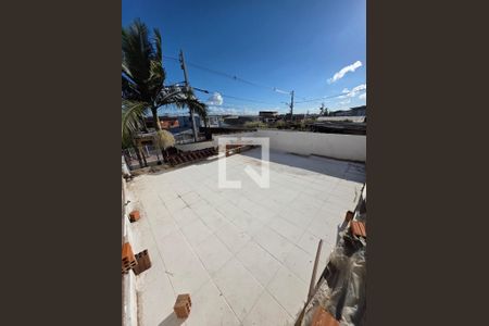 Área externa de casa para alugar com 2 quartos, 70m² em Santa Rosa de Lima, Porto Alegre