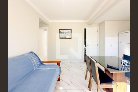 Sala de TV de apartamento para alugar com 1 quarto, 42m² em Ingleses do Rio Vermelho, Florianópolis