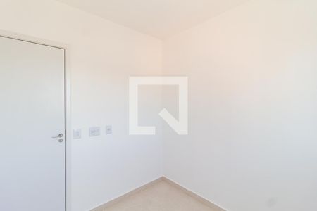 Quarto 1 de apartamento para alugar com 2 quartos, 35m² em Vila Sul Americana, Carapicuíba