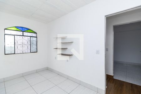 Quarto 2 de casa para alugar com 3 quartos, 130m² em Mantiqueira, Belo Horizonte