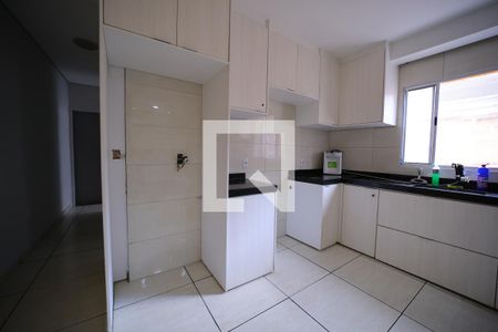 Cozinha de casa à venda com 2 quartos, 60m² em Vila Santo Henrique, São Paulo