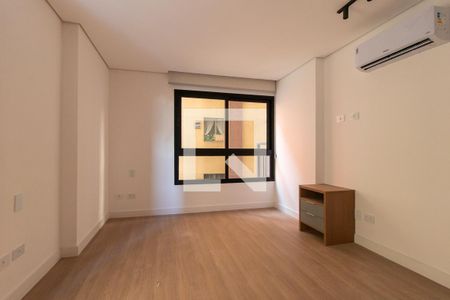 Quarto 1 Suite de apartamento para alugar com 2 quartos, 117m² em Água Verde, Curitiba