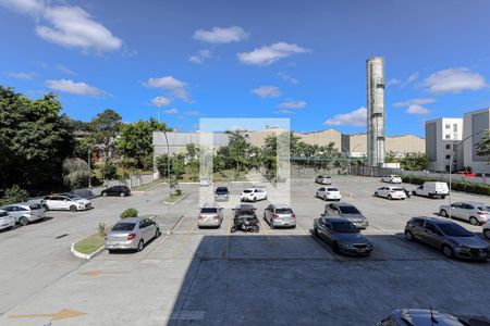 Vista - Quarto 1 de apartamento para alugar com 2 quartos, 41m² em Botujuru, Mogi das Cruzes