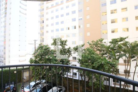 Varanda de apartamento para alugar com 3 quartos, 61m² em Vila das Belezas, São Paulo