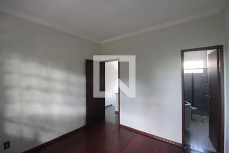 Suite de casa para alugar com 3 quartos, 180m² em Serrano, Belo Horizonte
