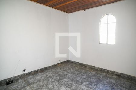 Quarto 1 de casa à venda com 2 quartos, 100m² em Vila Santo Estefano, São Paulo