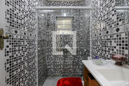 Banheiro de casa para alugar com 3 quartos, 144m² em Jundiapeba, Mogi das Cruzes