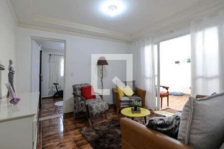 Sala de casa para alugar com 3 quartos, 144m² em Jundiapeba, Mogi das Cruzes