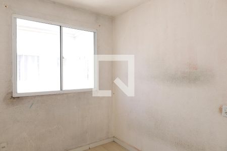 Quarto 2 de apartamento para alugar com 2 quartos, 39m² em Itaim Paulista, São Paulo