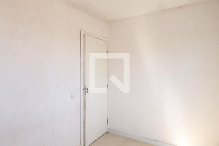 Quarto 1 de apartamento para alugar com 2 quartos, 39m² em Itaim Paulista, São Paulo