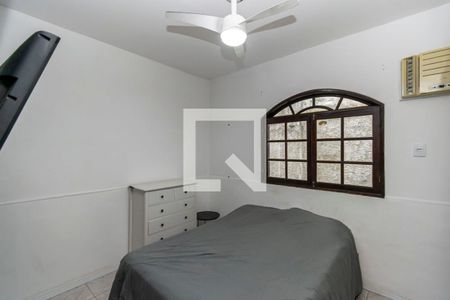 Casa frente - Quarto 1 de casa à venda com 5 quartos, 174m² em Irajá, Rio de Janeiro