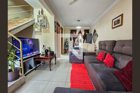 Sala de casa de condomínio à venda com 3 quartos, 135m² em Jardim São Luís, São Paulo